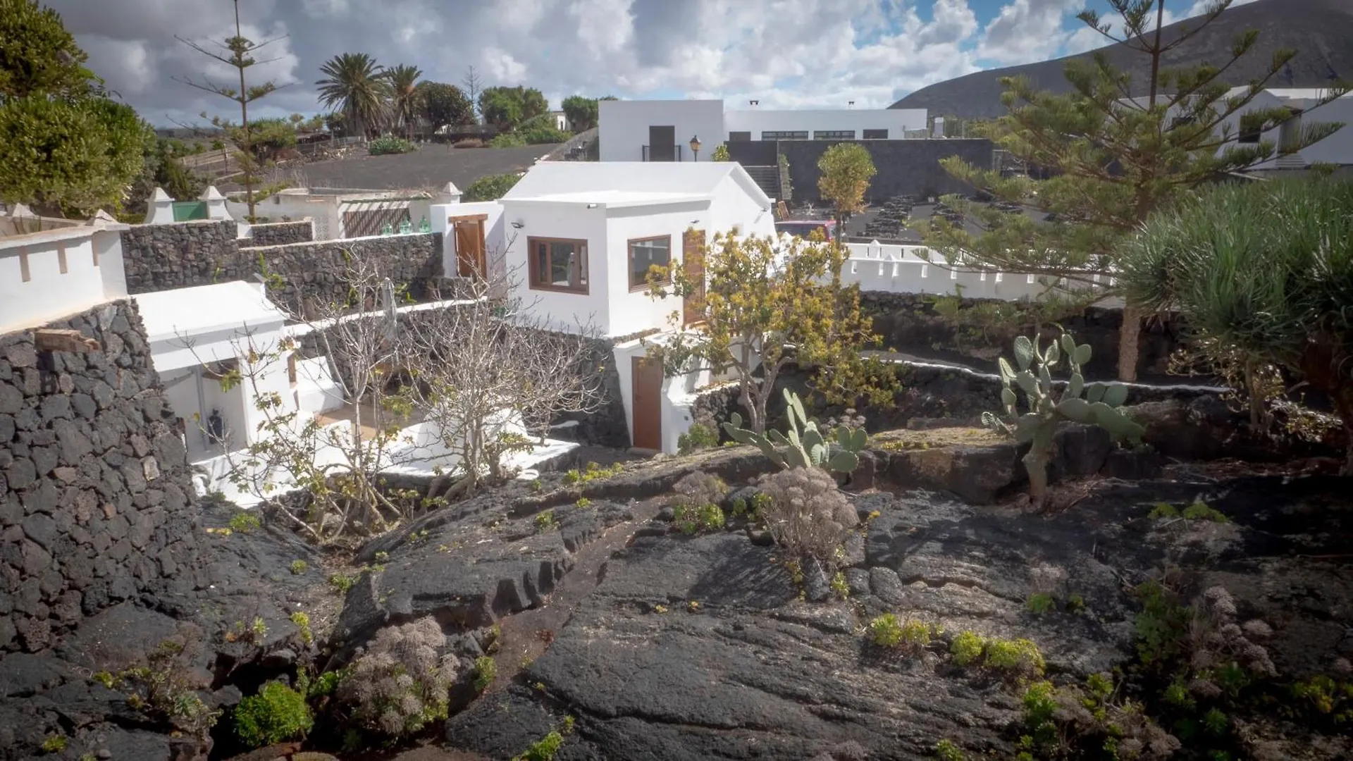 Casa Volcanica El Cabezo Masdache 0*,